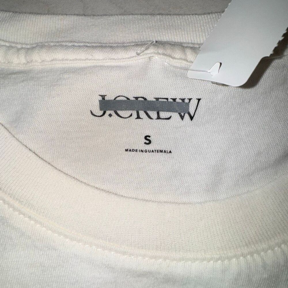 Brand new J.Crew Classic-fit Amalfi Coast graphic T-shirt in Positano Ivory 100% - Picture 3 of 7